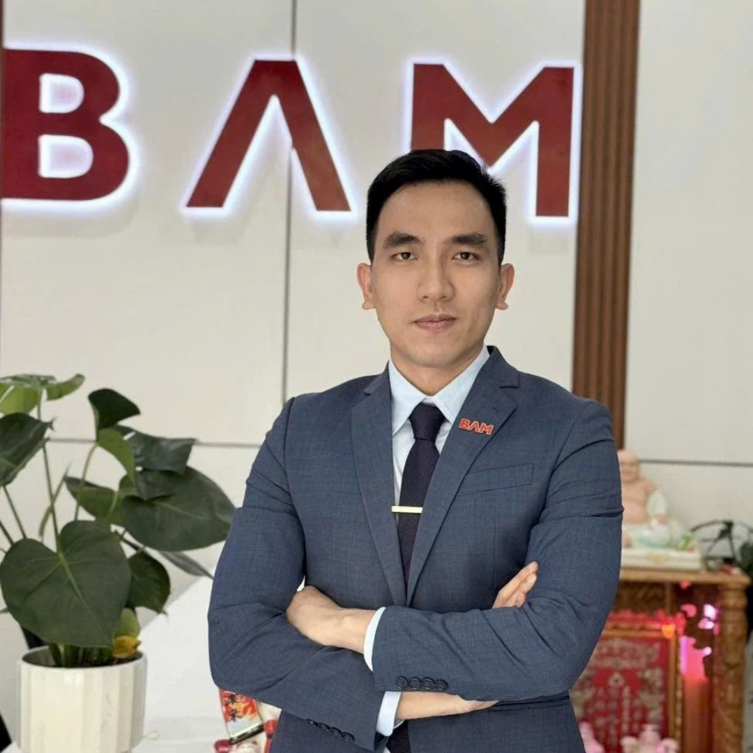 Mr. Nhàn